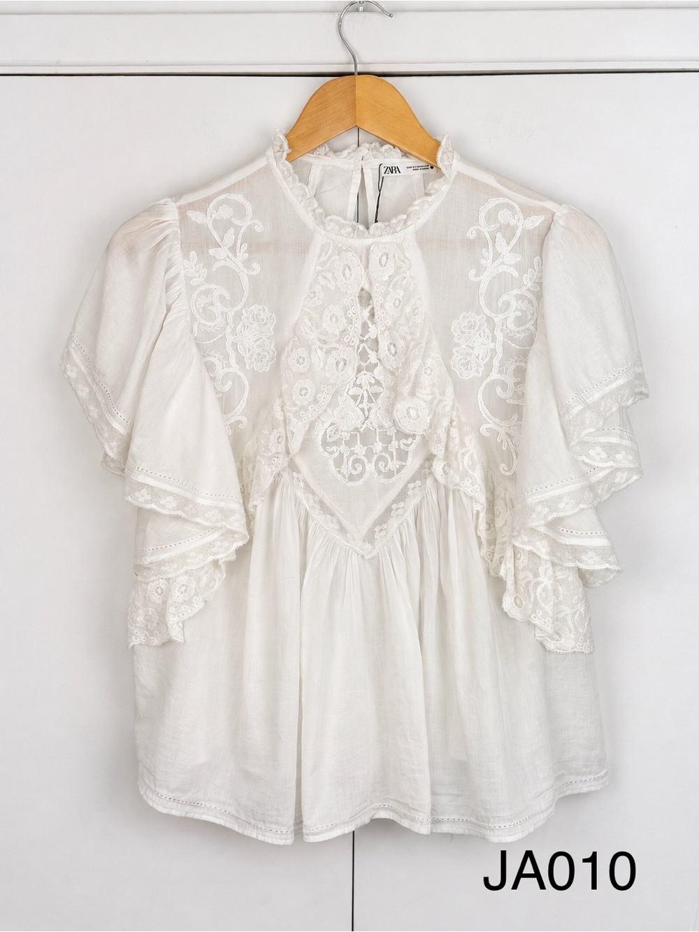 Zara Premium Embroidered Lace Blouse White S NWT